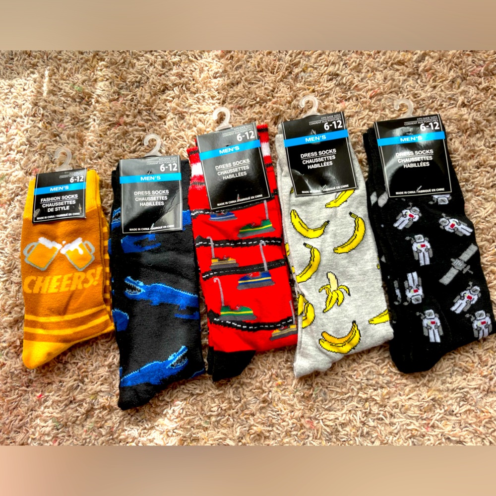 5 pair of Men’s Dress Socks - New 🧦